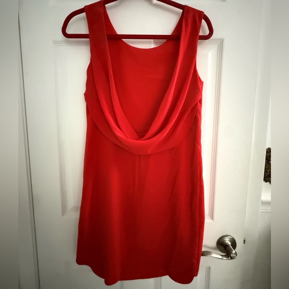 BCBGMaxAzria Ellie Bold Coral/Red Backless Dress Size 6 - Picture 10 of 14